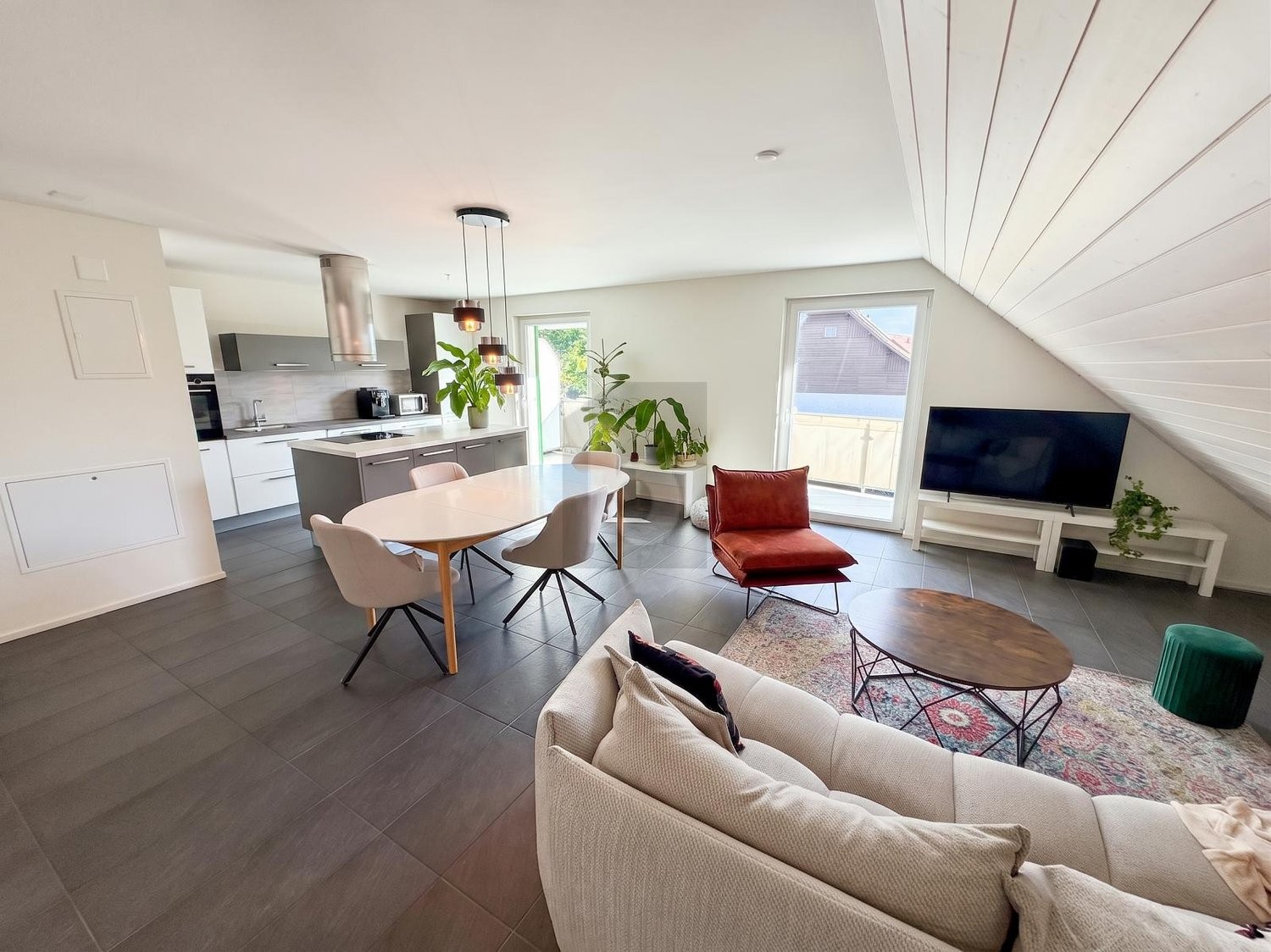 5 ½ rooms duplex, photo 2 of 4