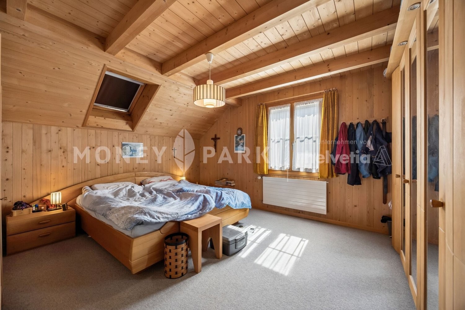 8 rooms single house