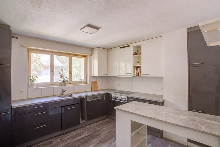 Casa singola di 7 ½ locali, foto 3 di 8