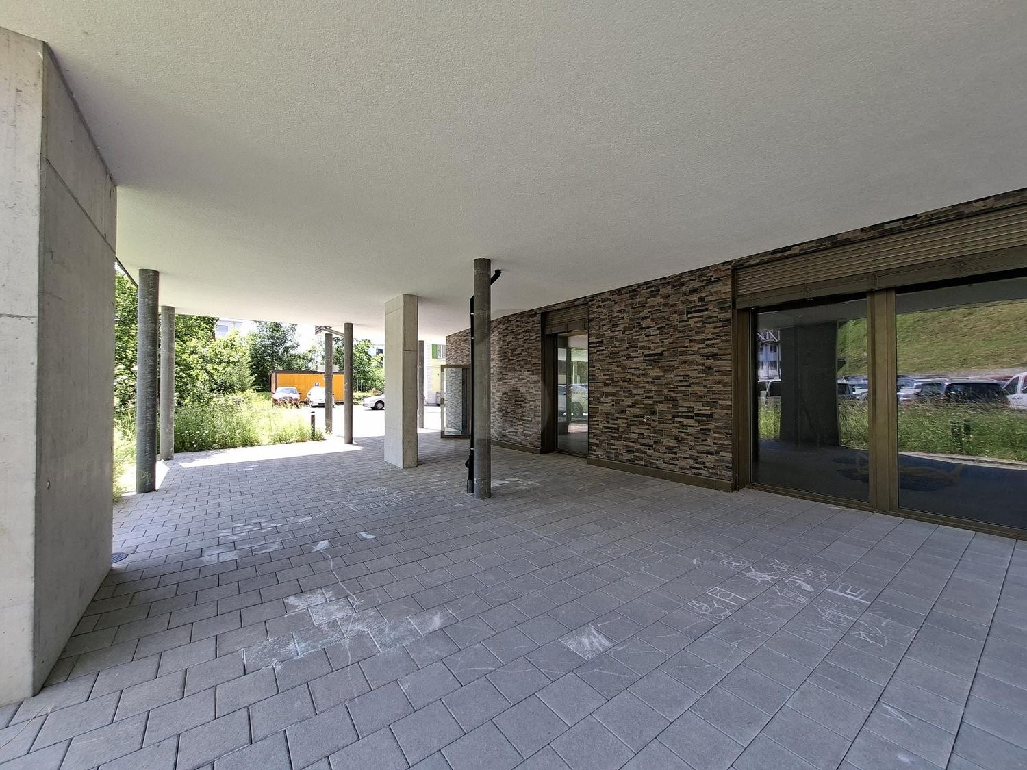 207m² office
