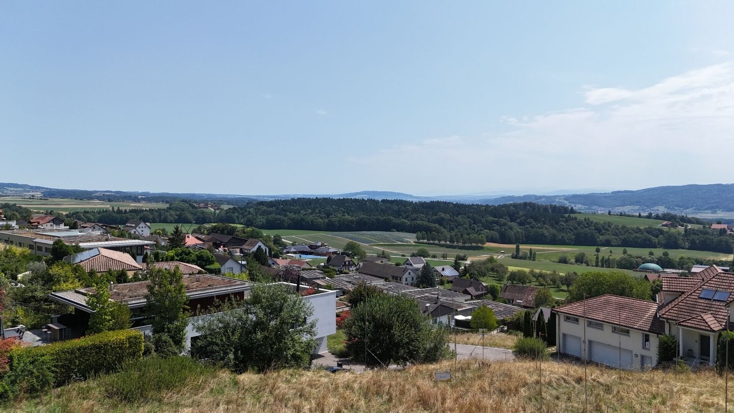 1958m² building land