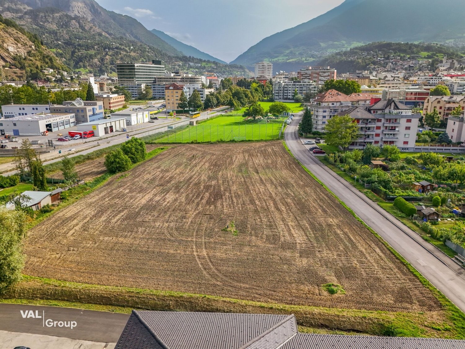 8289m² terreno edificabile