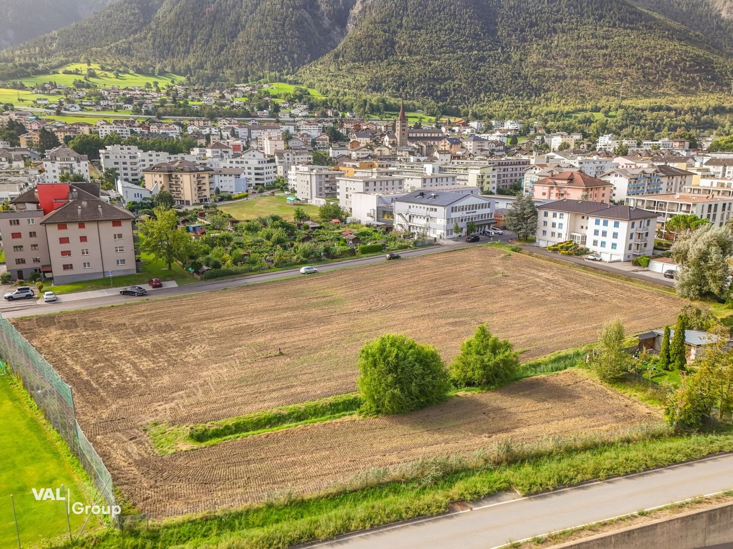 8289m² terreno edificabile