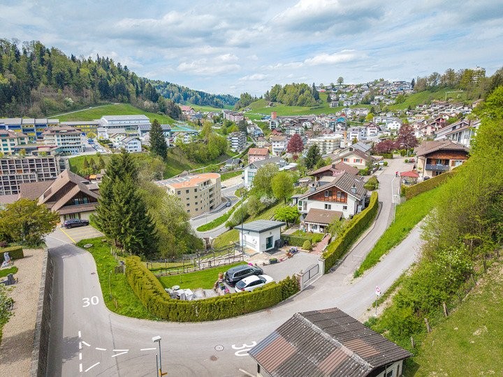 1852m² building land