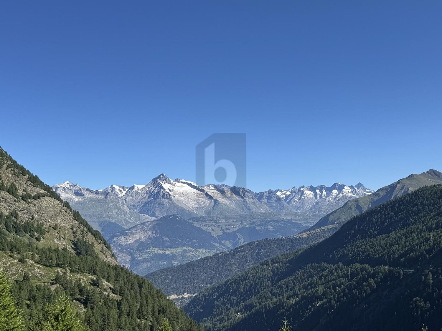 2700m² Hotel, Foto 2 von 4