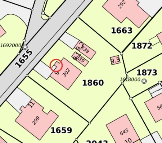 695m² building land
