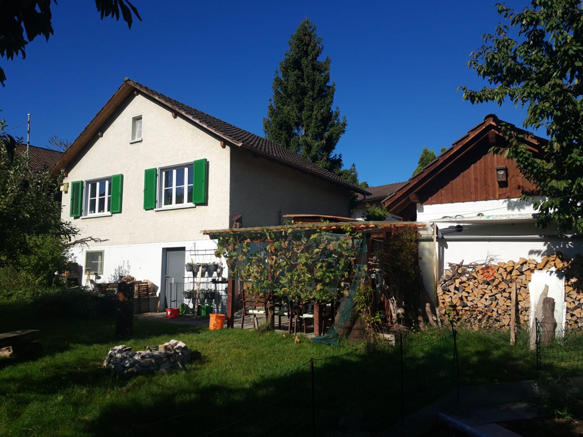 695m² building land