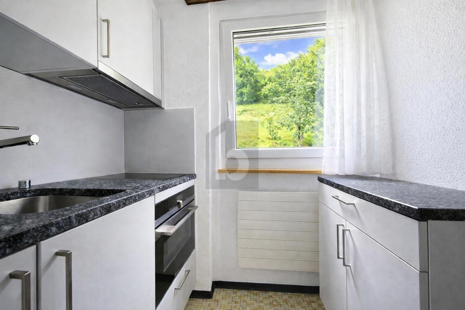 2 room apartment, photo 3 sur 4