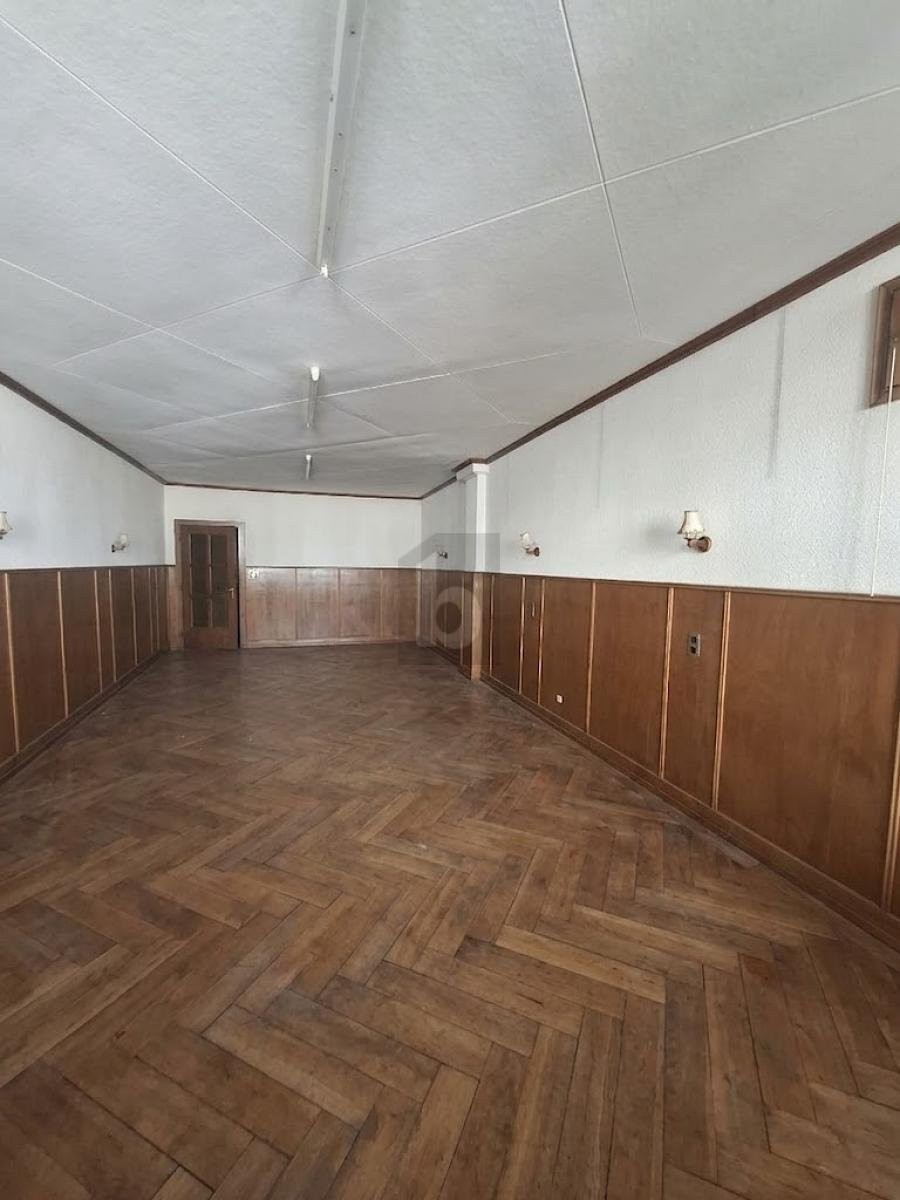 20 Zimmer Mehrfamilienhaus