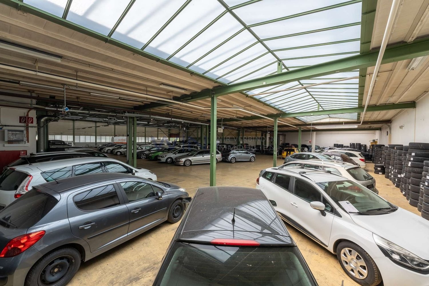 11696m² building land