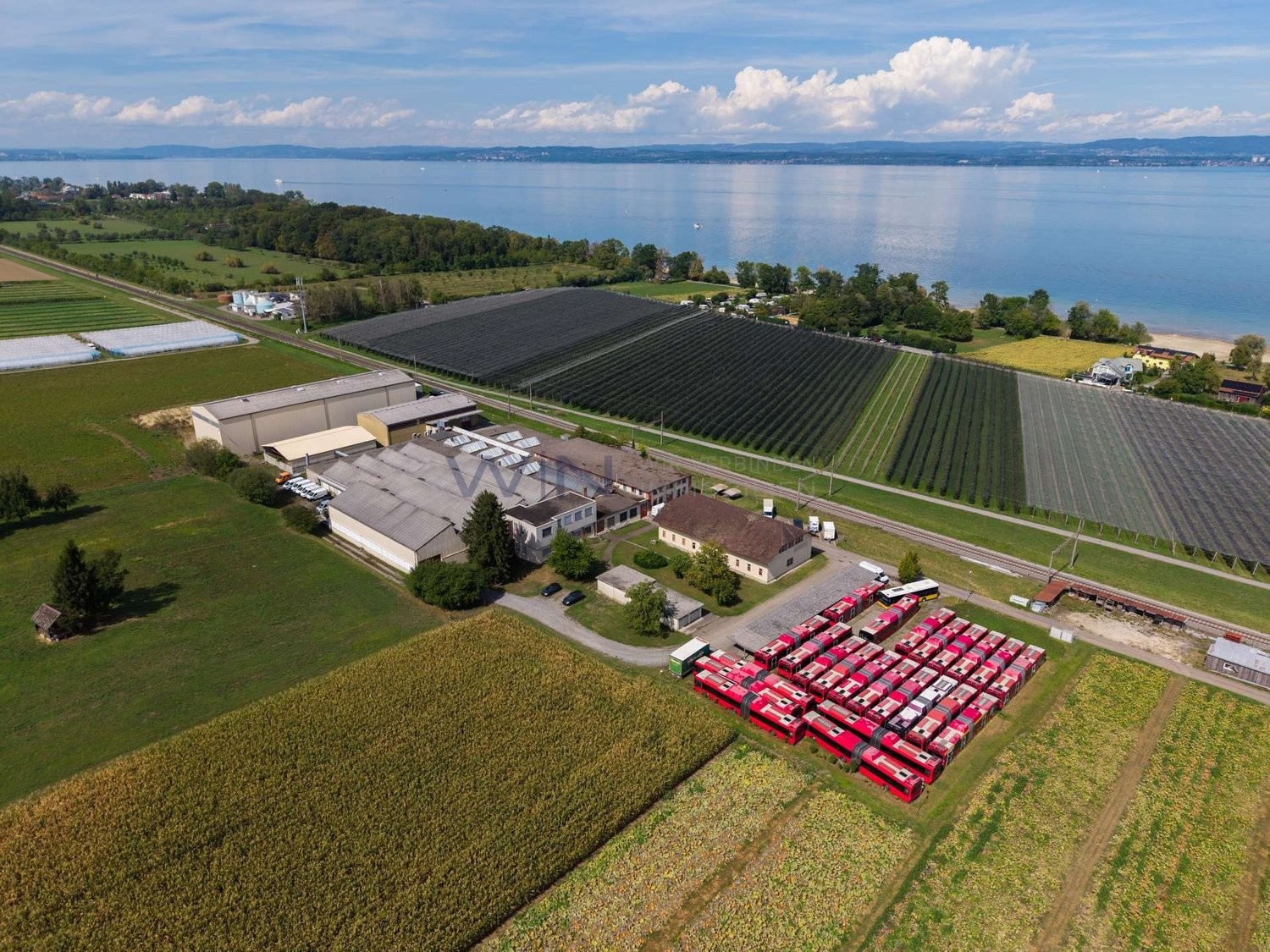 11696m² building land