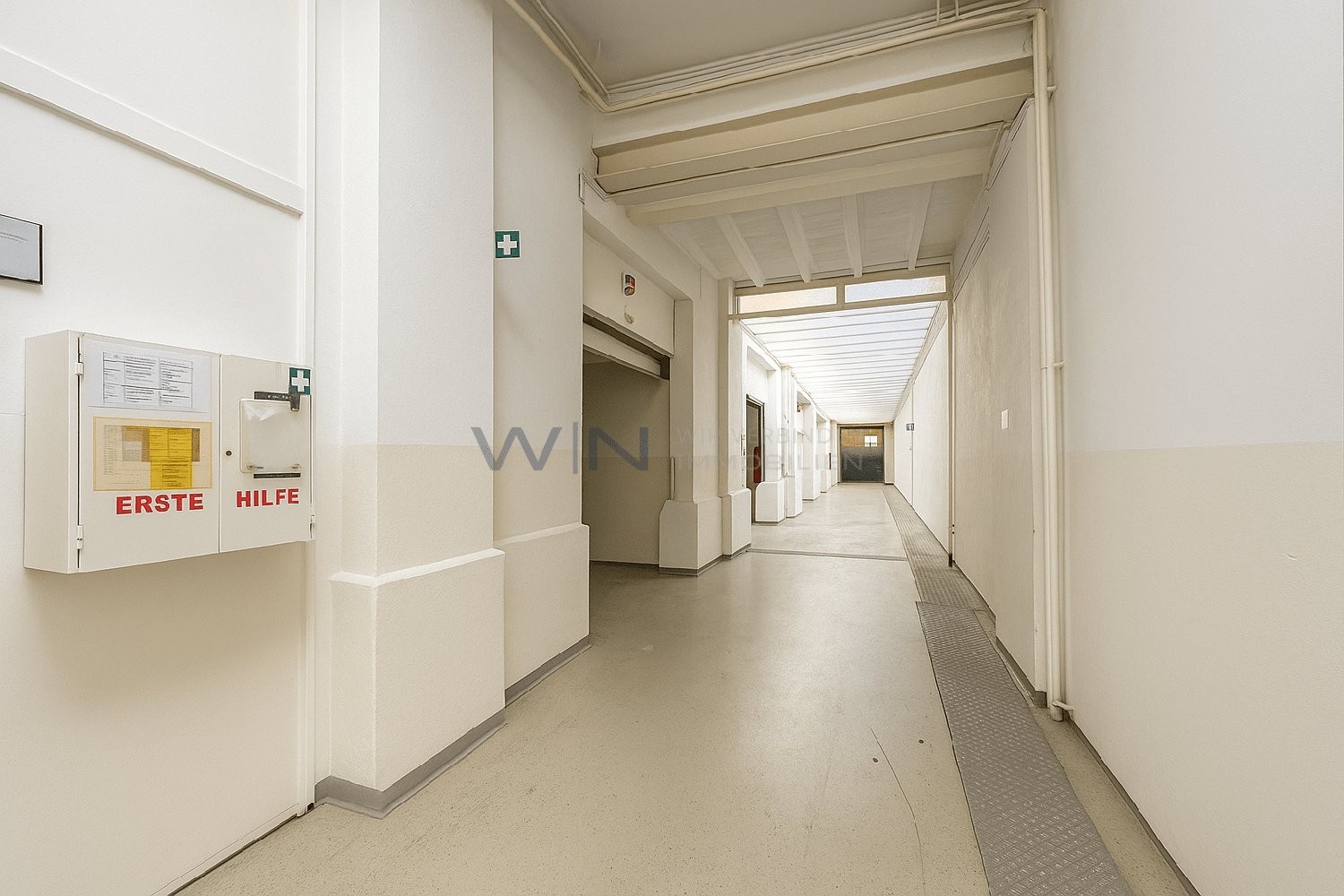 11696m² building land