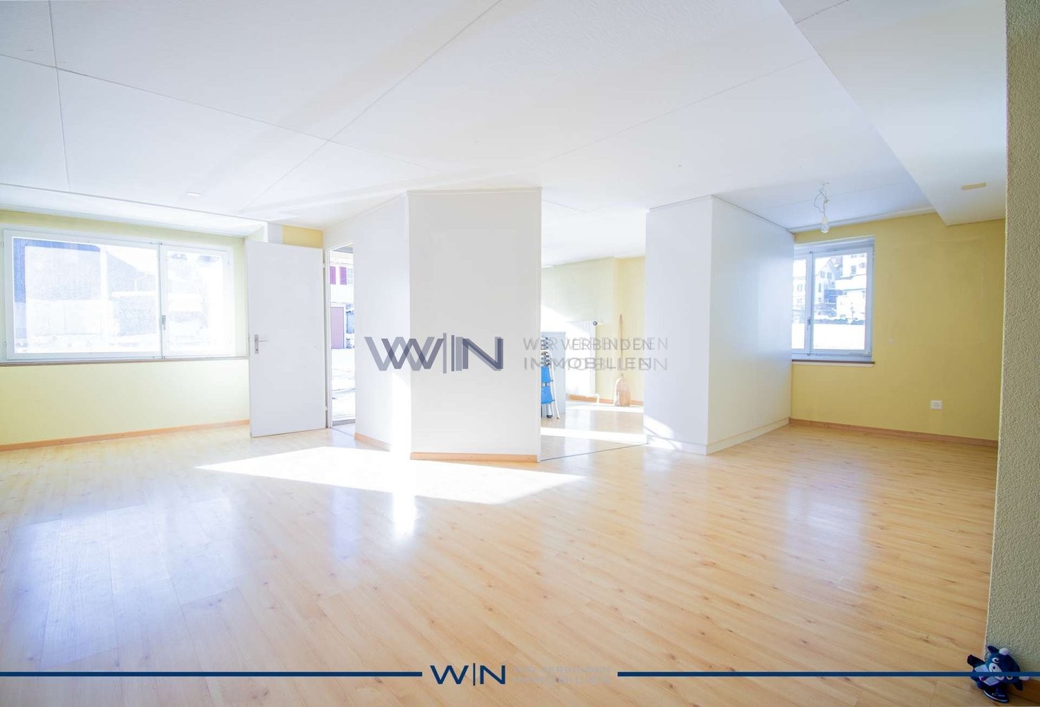 10 ½ rooms single house, Foto 1 von 9