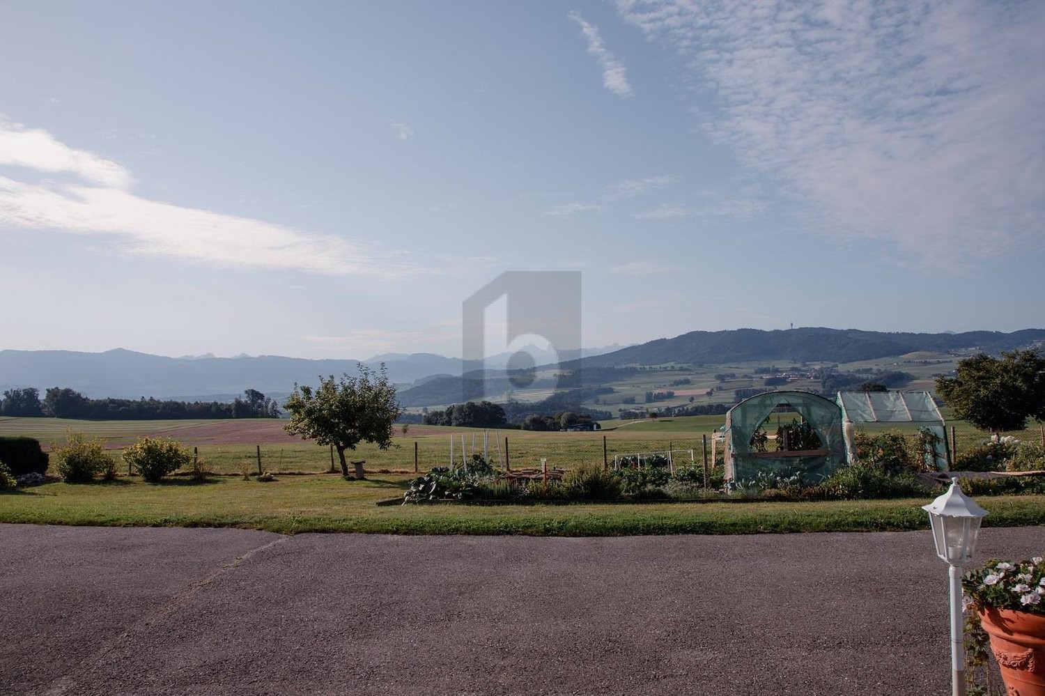Casa colonica di 8 ½ locali, foto 2 di 4