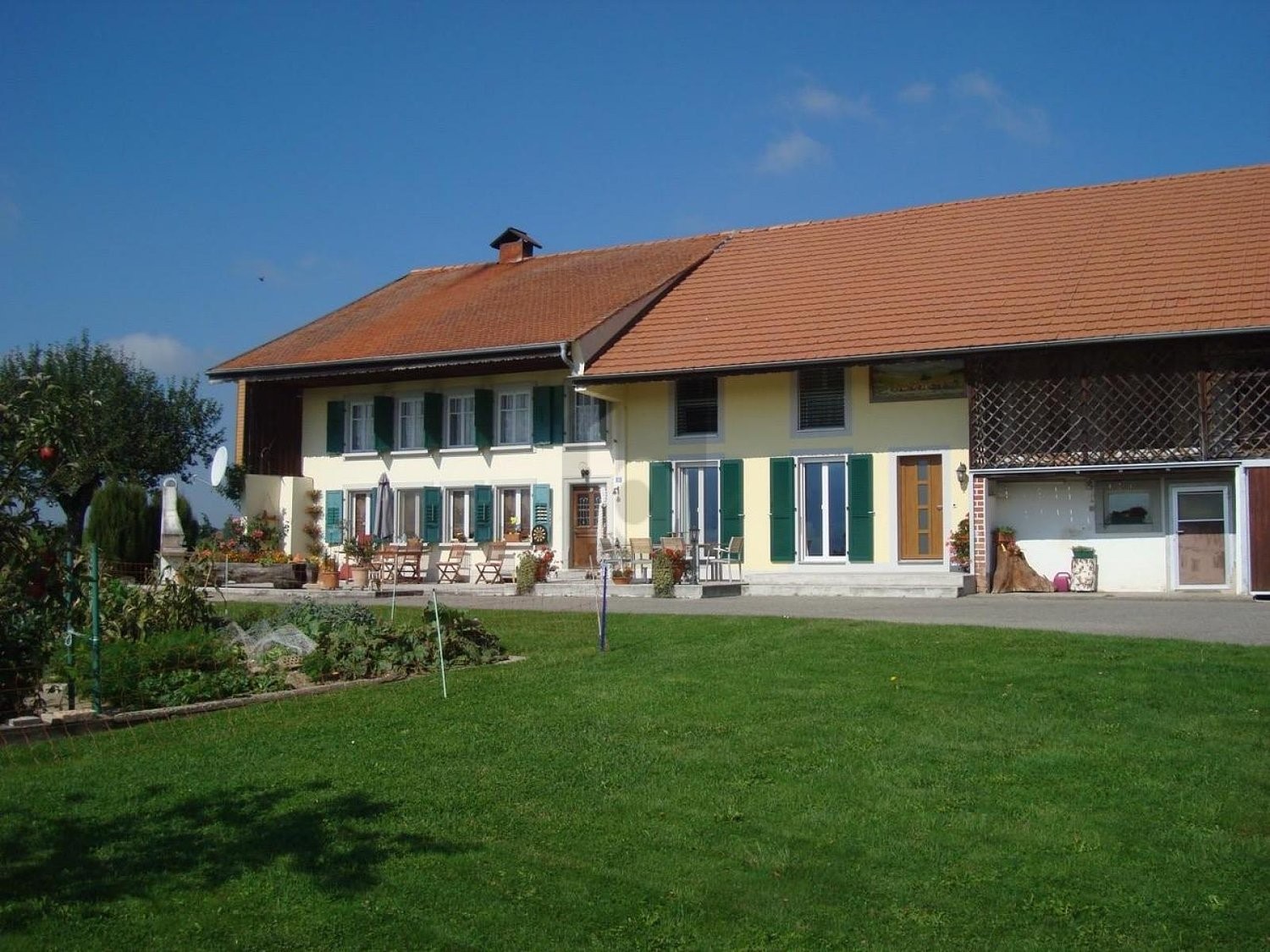 Casa colonica di 8 ½ locali, foto 1 di 4