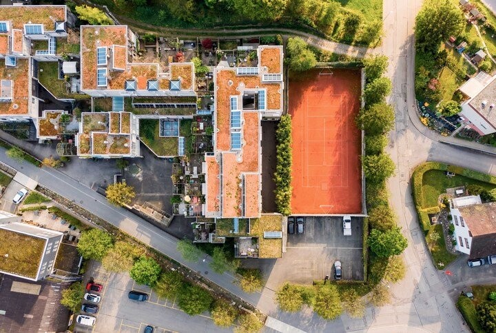 Living / commercial building