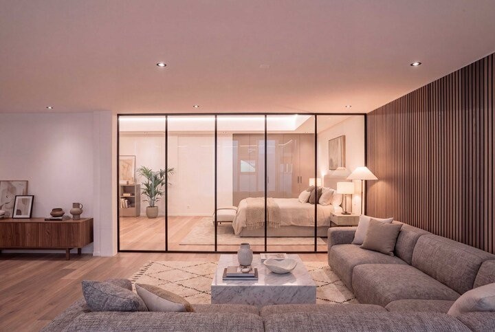 Living / commercial building