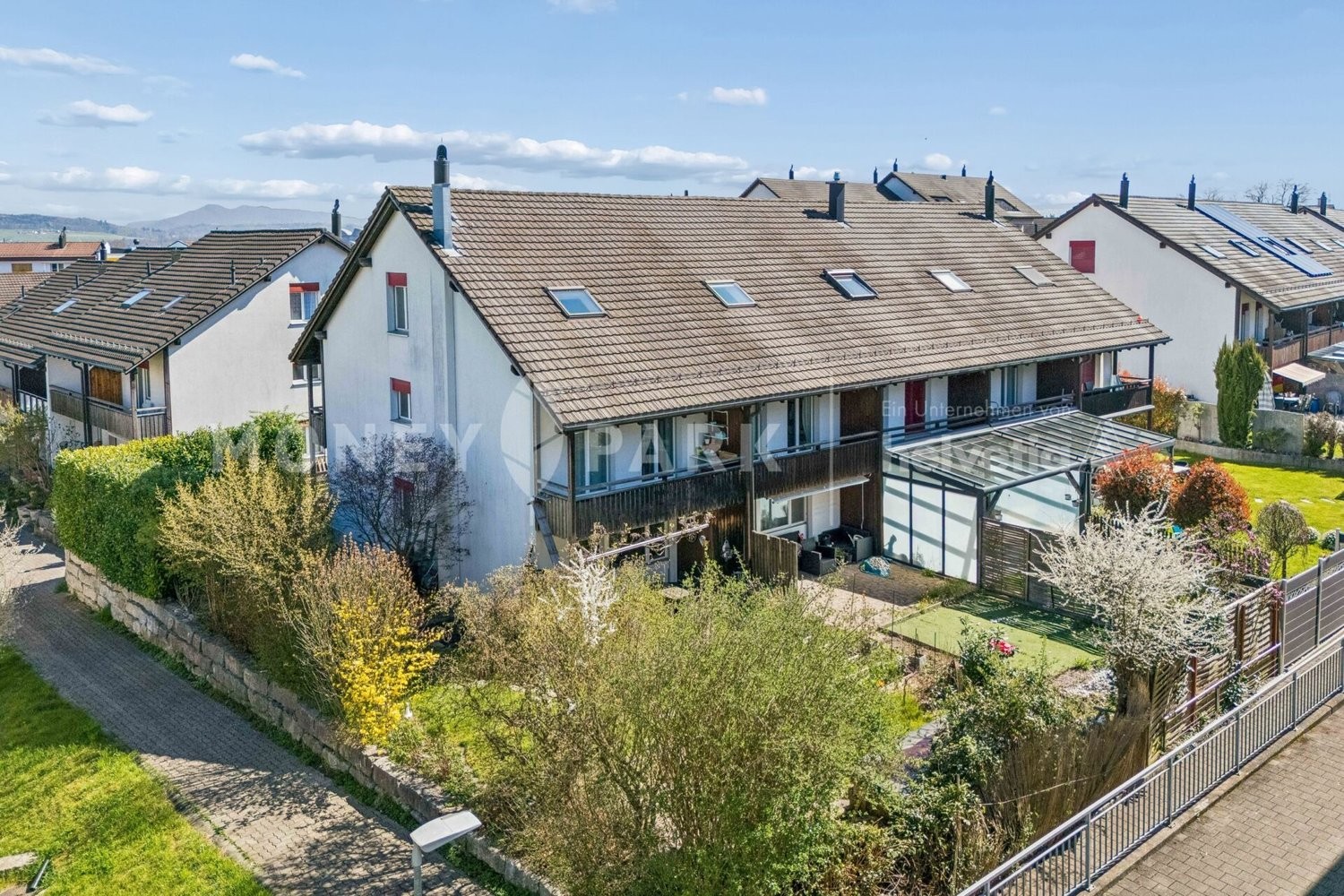 Maison de rangée de 5 ½ pièces, photo 1 sur 10