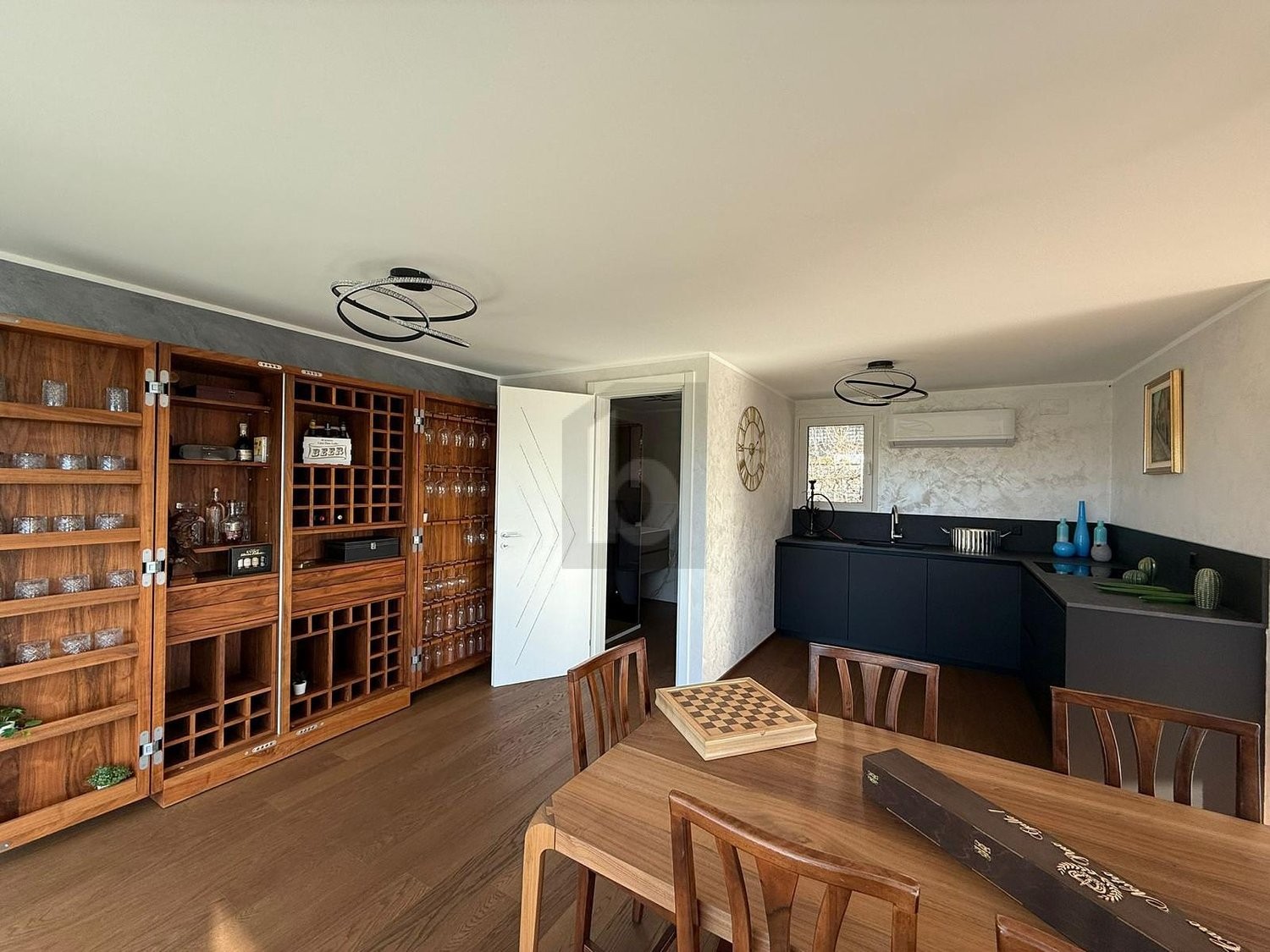 6 ½ Zimmer Villa