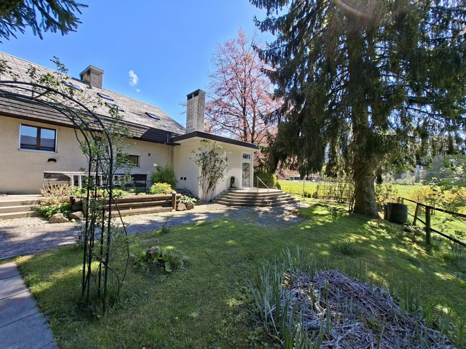 5 ½ rooms duplex house