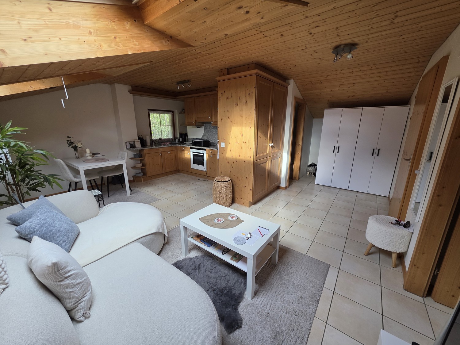 2 ½ rooms apartment