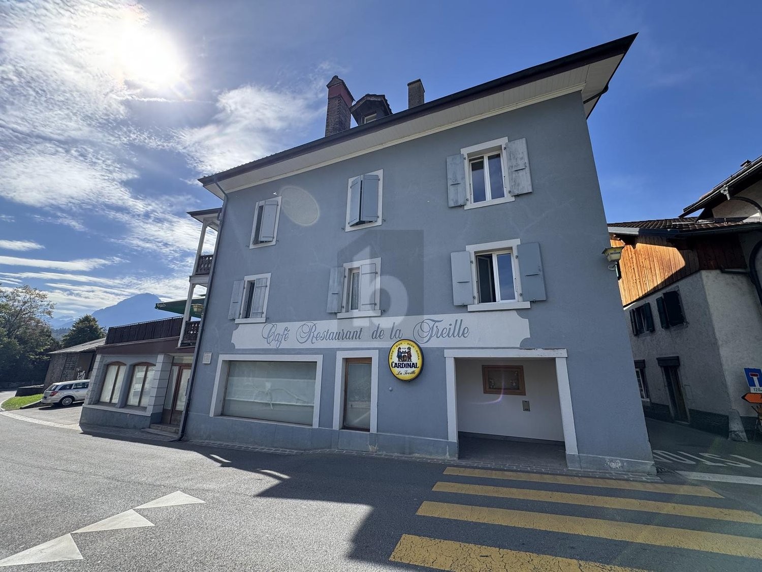 casa multifamiliare di 20 locali, foto 4 di 4