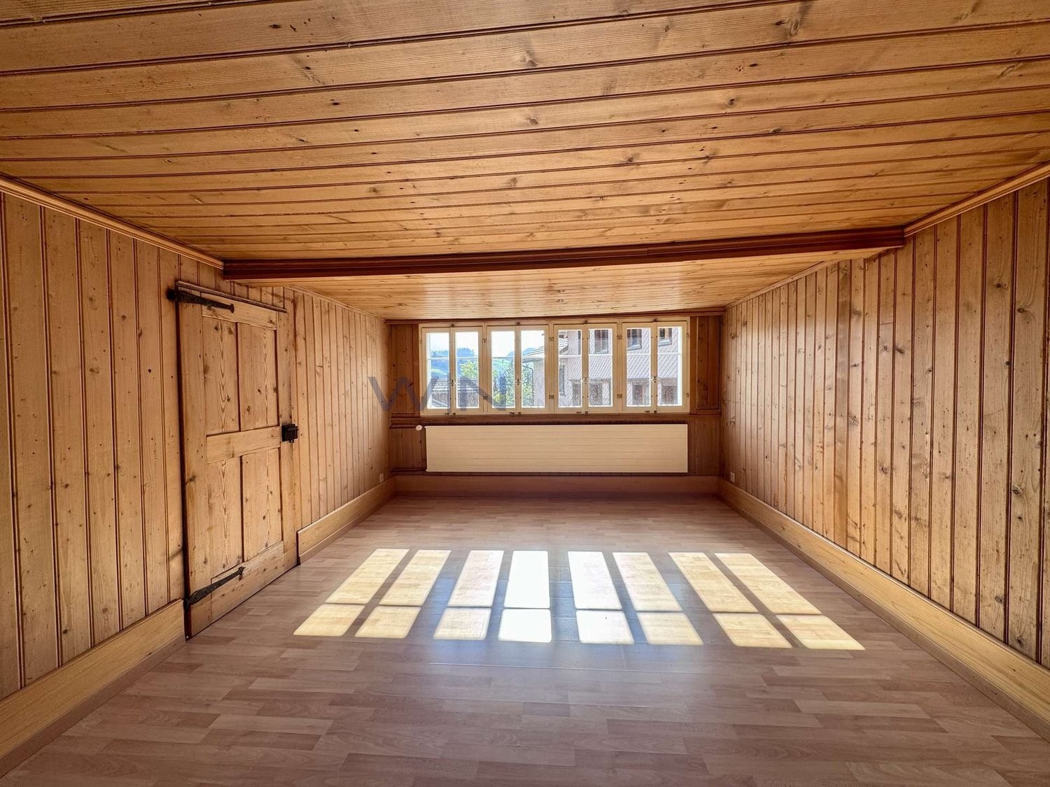 maison multifamiliale de 12 pièces