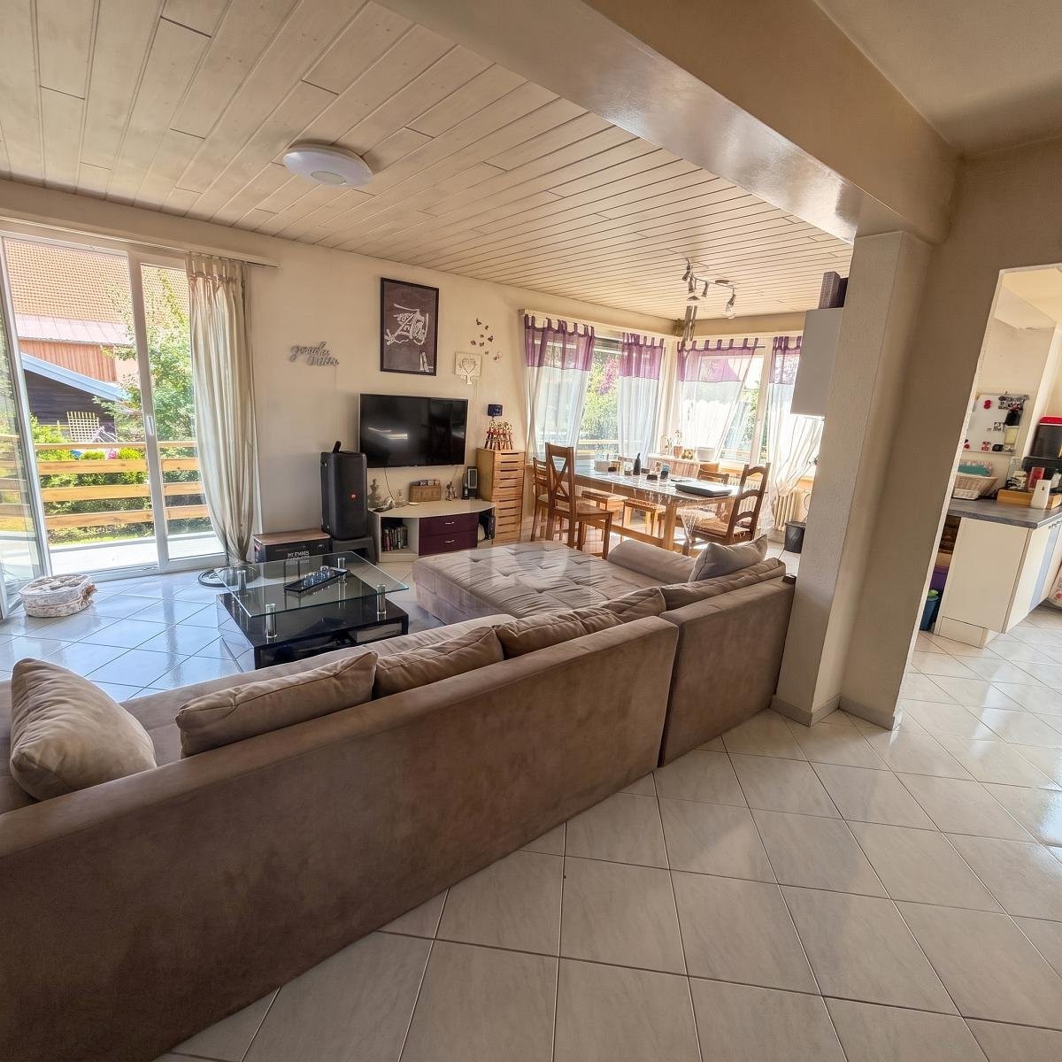 5 ½ Zimmer Einfamilienhaus, Foto 2 von 4
