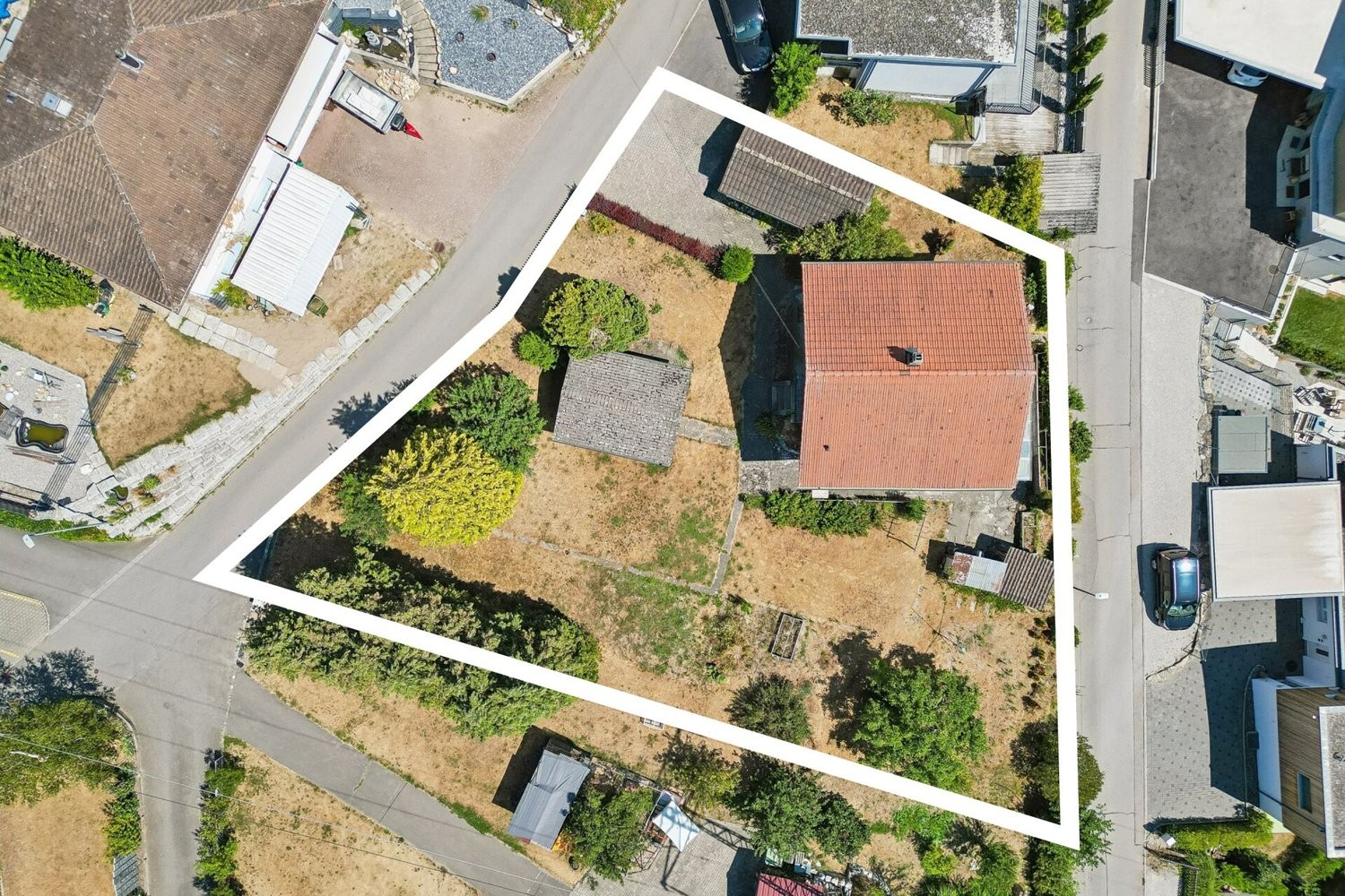 941m² building land