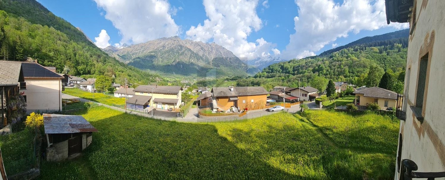 10 Zimmer Einfamilienhaus, Foto 1 von 4