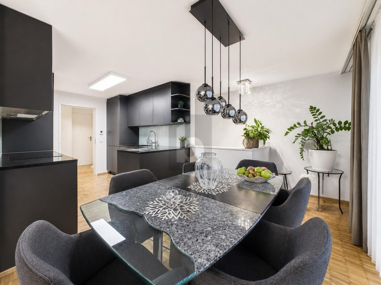 Duplex di 5 ½ locali