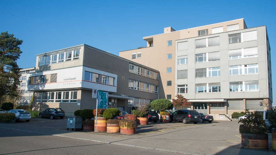 Living / commercial building