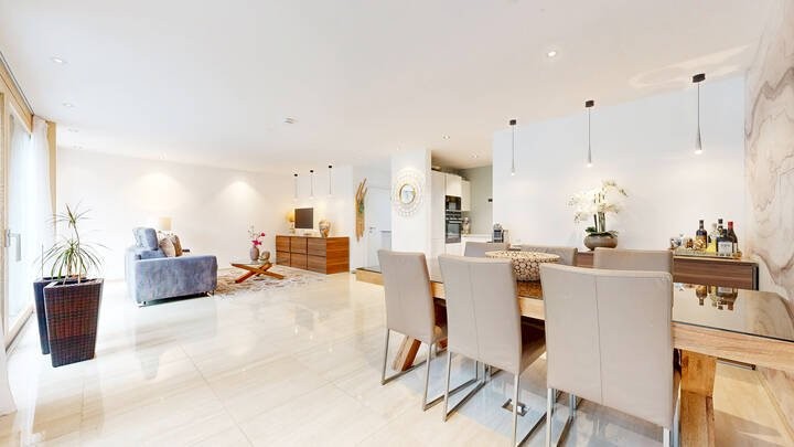 10 rooms multi family house