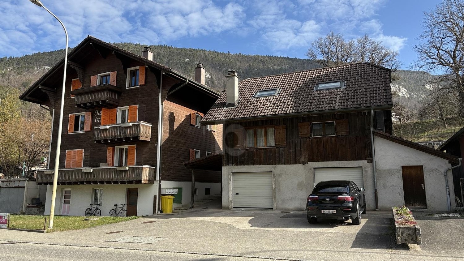 12 ½ rooms multi family house