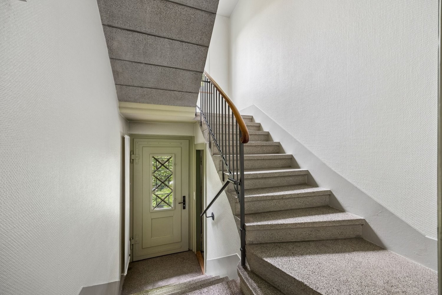 10 ½ rooms multi family house