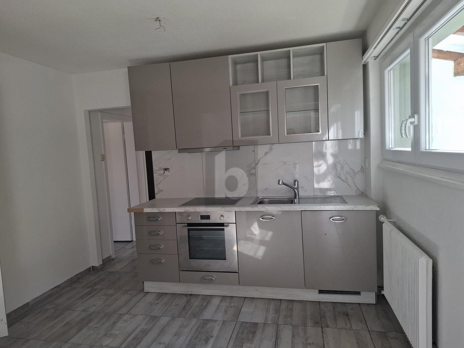 8 rooms duplex house