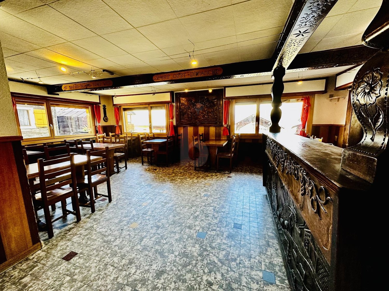 280m² Restaurant