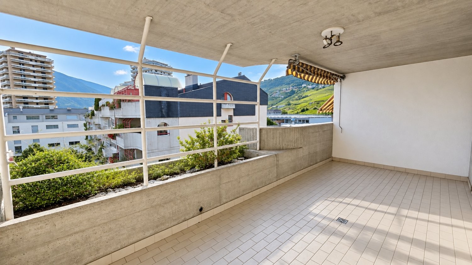 Appartamento mansardato di 5 ½ locali, foto 9 di 10