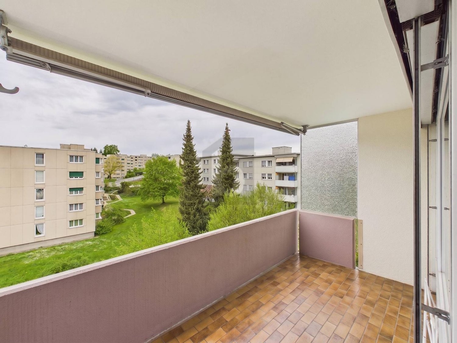 Appartamento di 5 ½ locali, foto 1 di 4