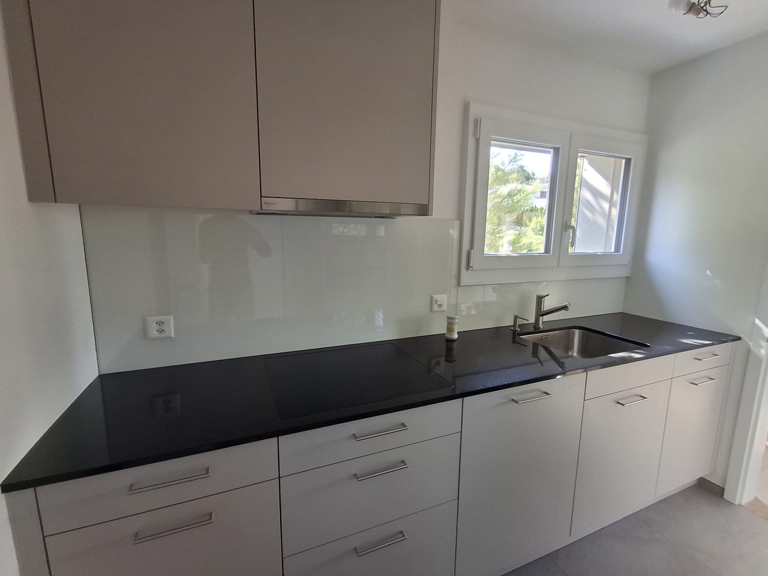 5 rooms apartment