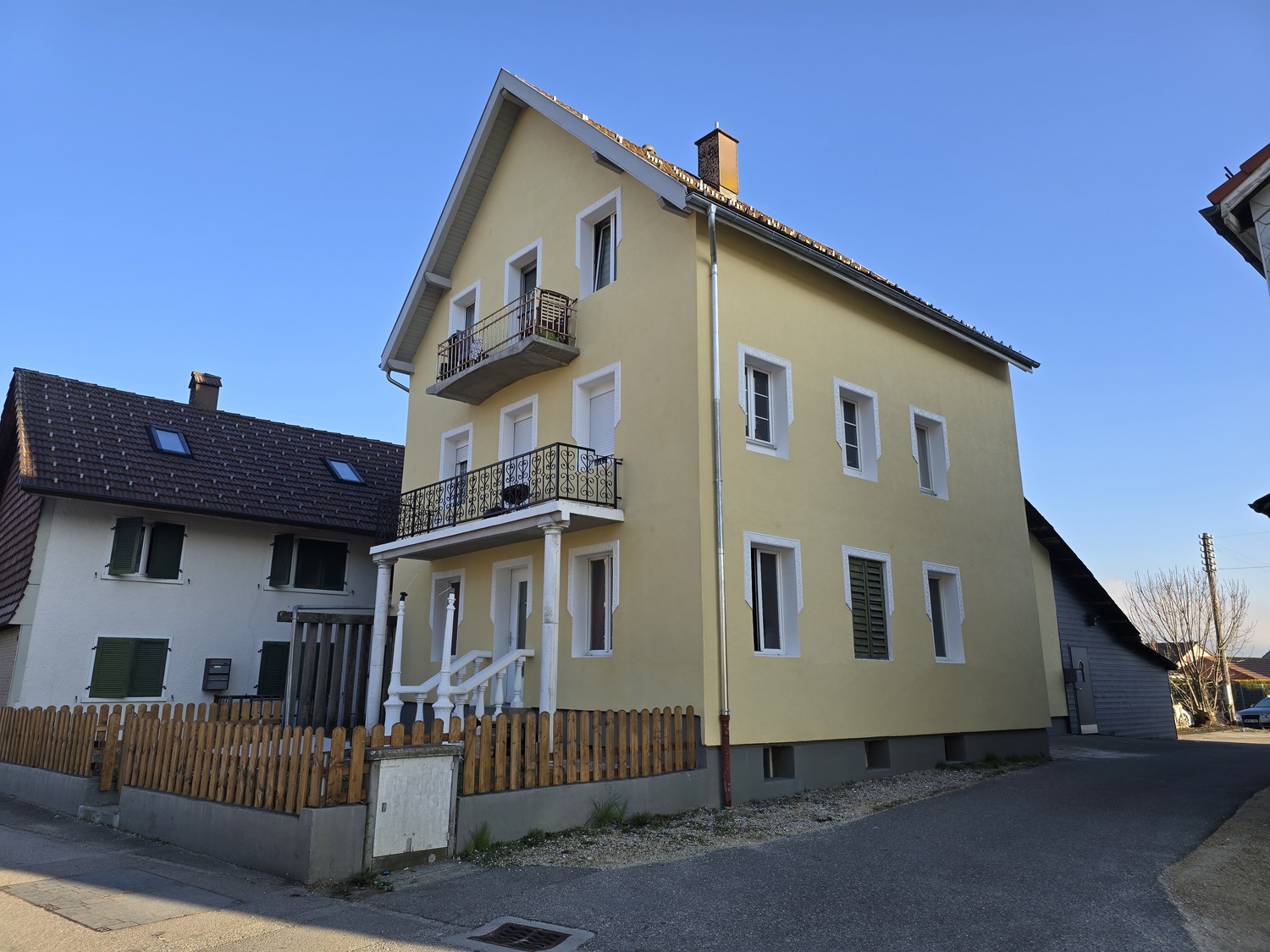 10 rooms single house, Foto 2 von 10