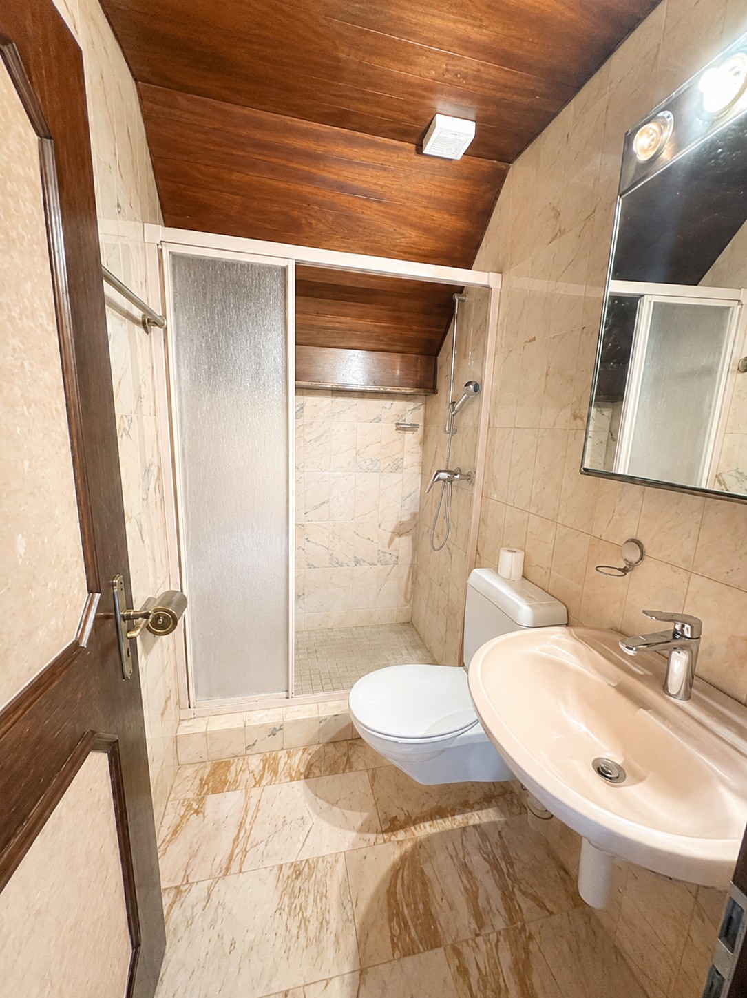 4 ½ rooms row house