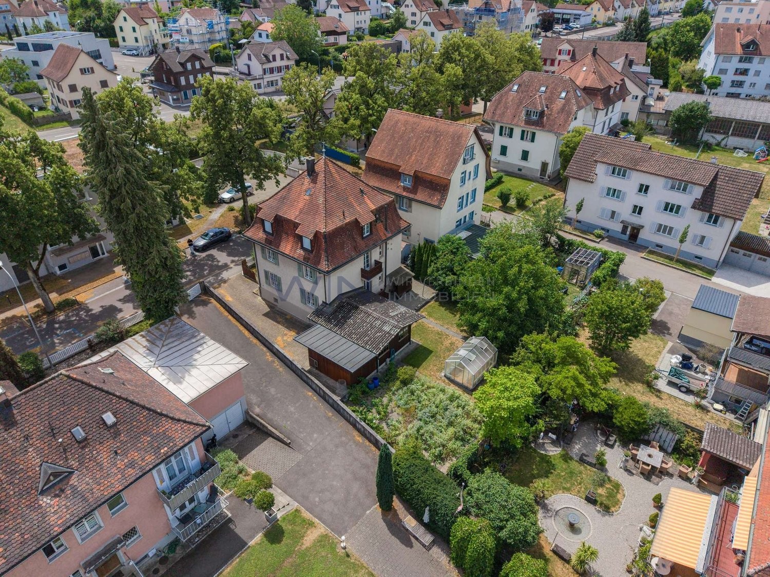 Maison individuelle de 10 pièces