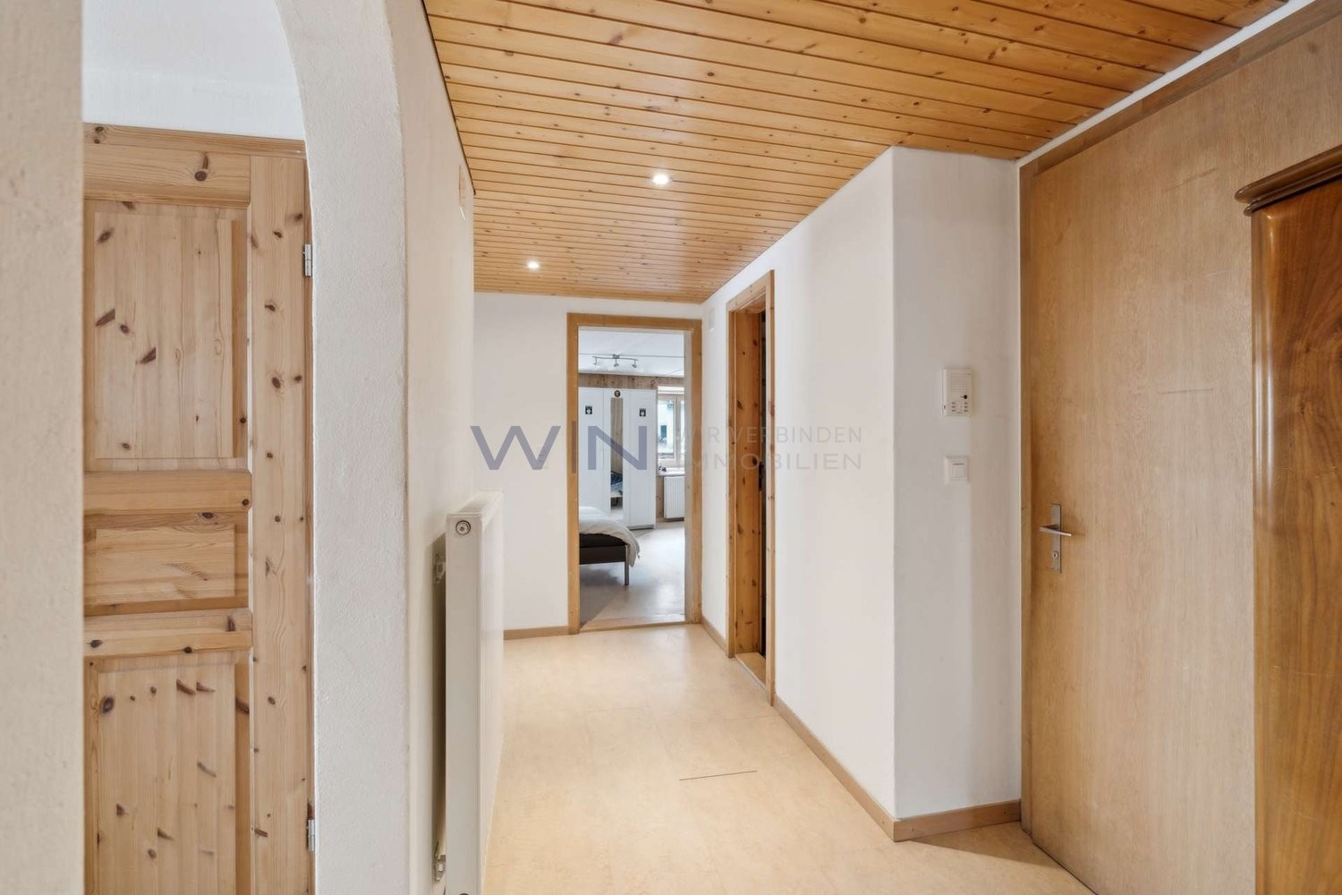 19 ½ rooms multi family house