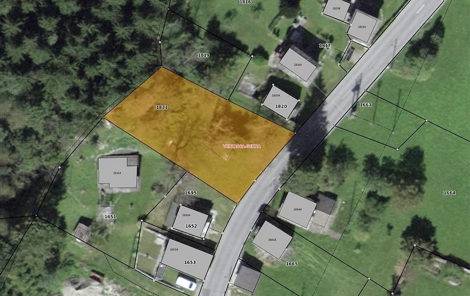 750m² building land, photo 1 of 4