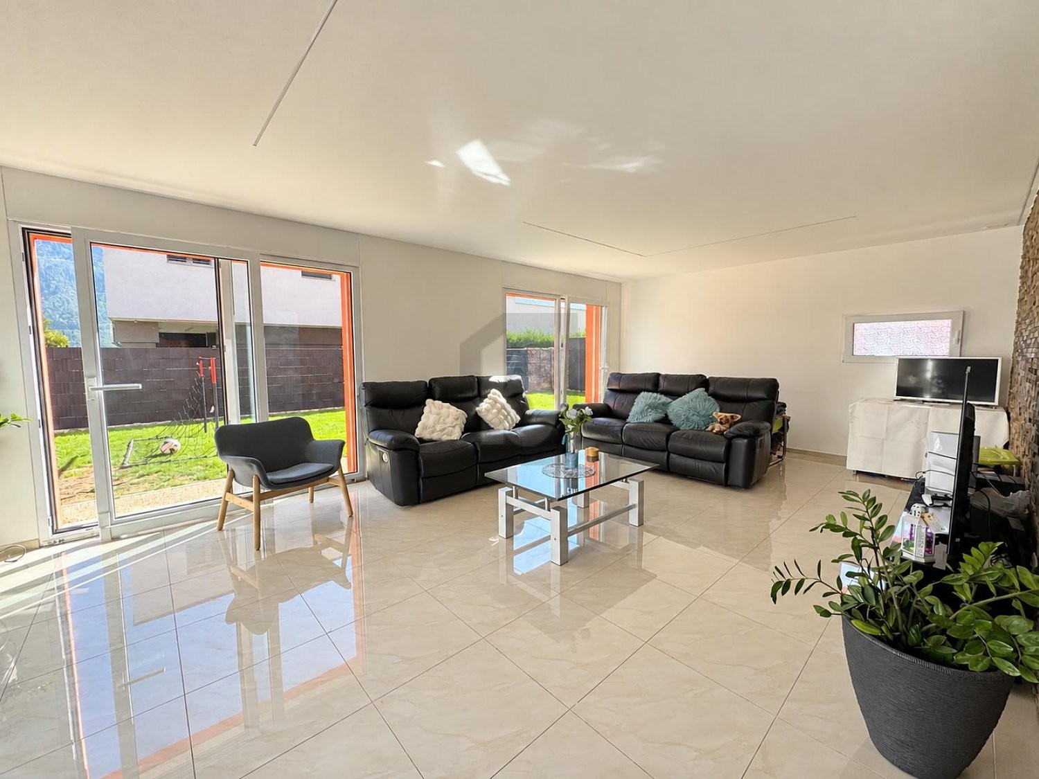 4 ½ Zimmer Villa, Foto 3 von 4