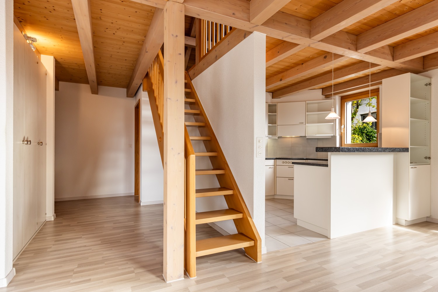3 ½ rooms roof flat, Foto 7 von 10