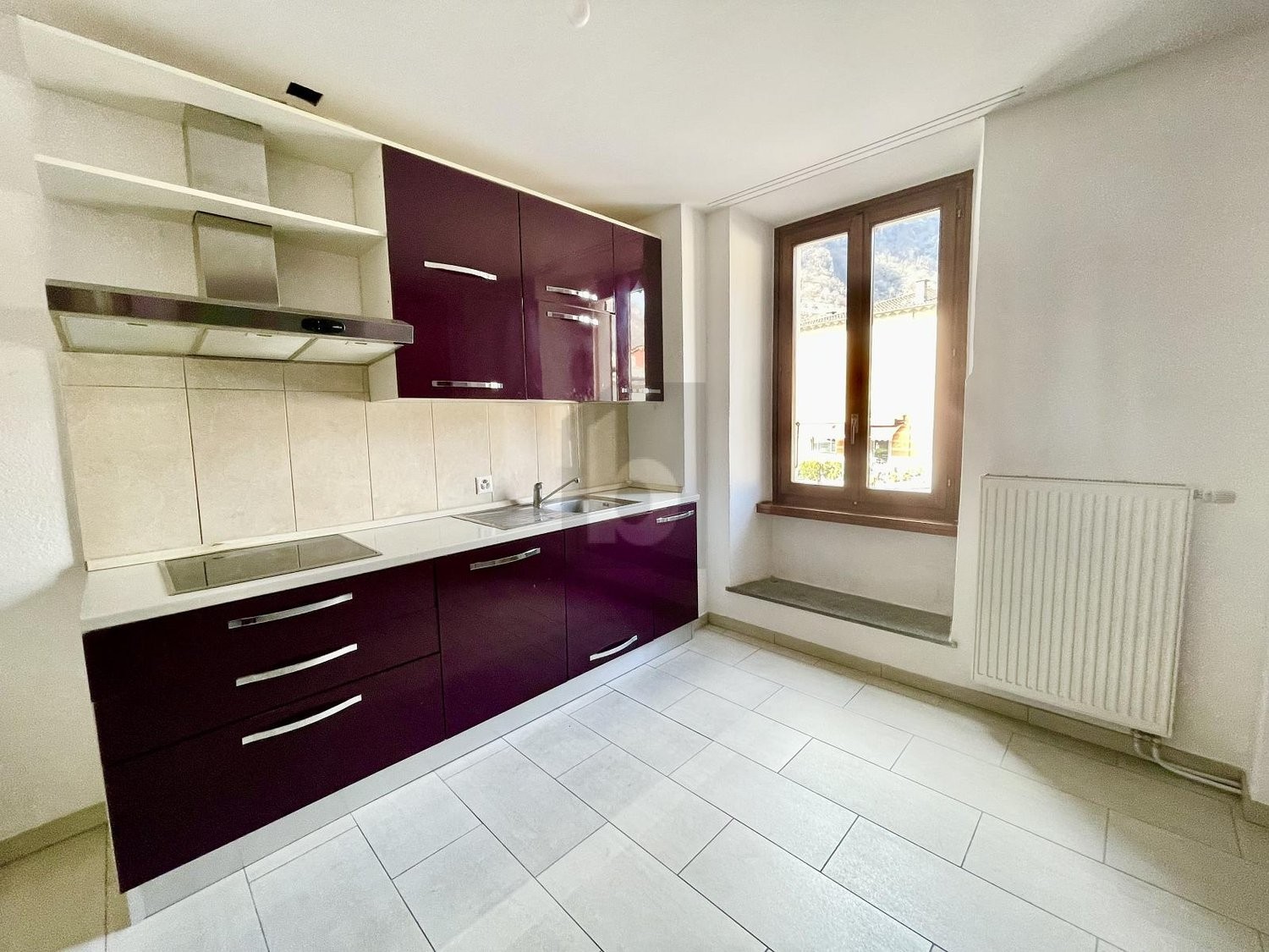 16 ½ rooms multi family house