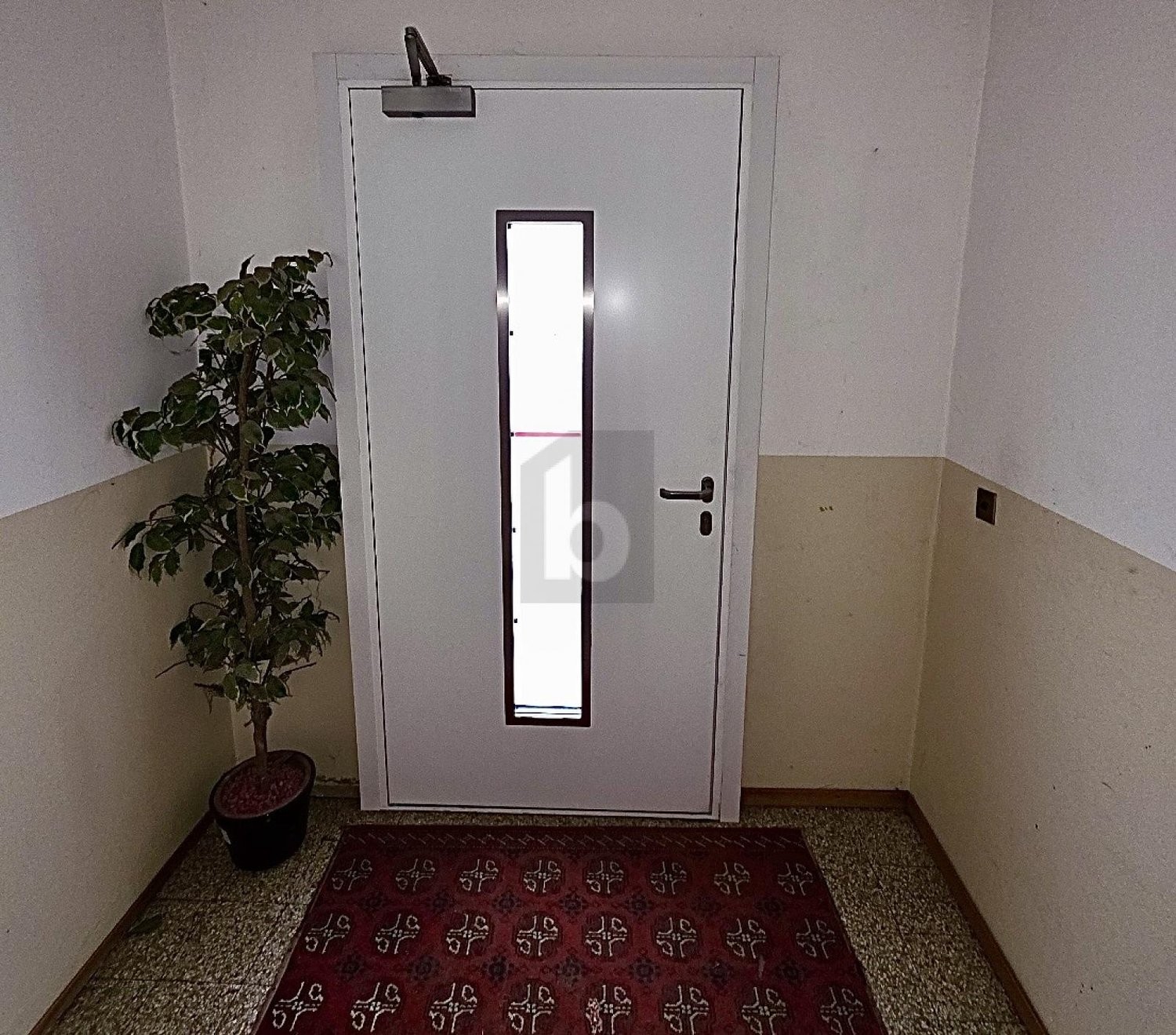 21 rooms multi family house, foto 3 di 4