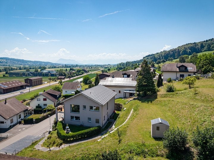1616m² building land, photo 4 of 8